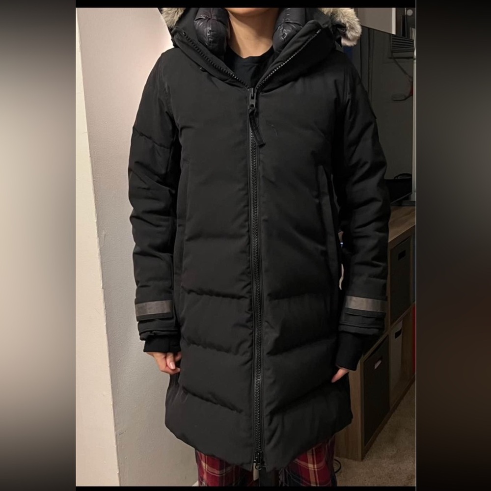 Women’s Canada Goose Kenton Parka. Used like new